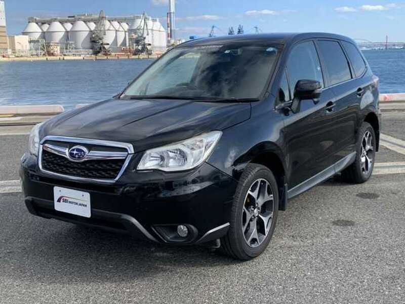 SUBARU　FORESTER