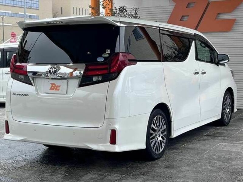 ALPHARD-12