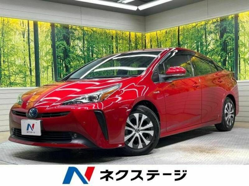 TOYOTA　PRIUS