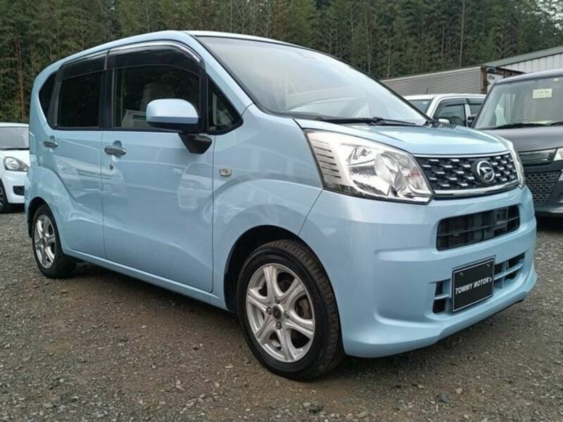 DAIHATSU　MOVE