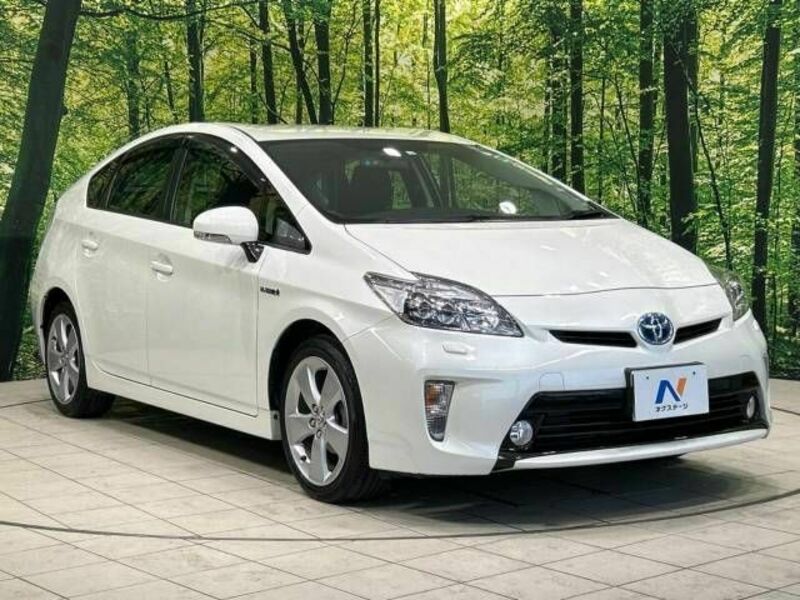 PRIUS-16