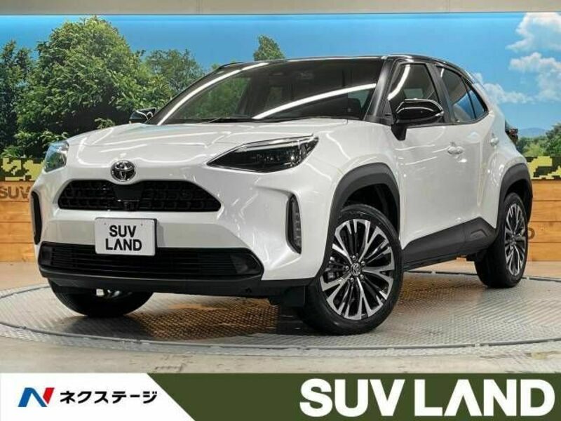 TOYOTA　YARIS CROSS