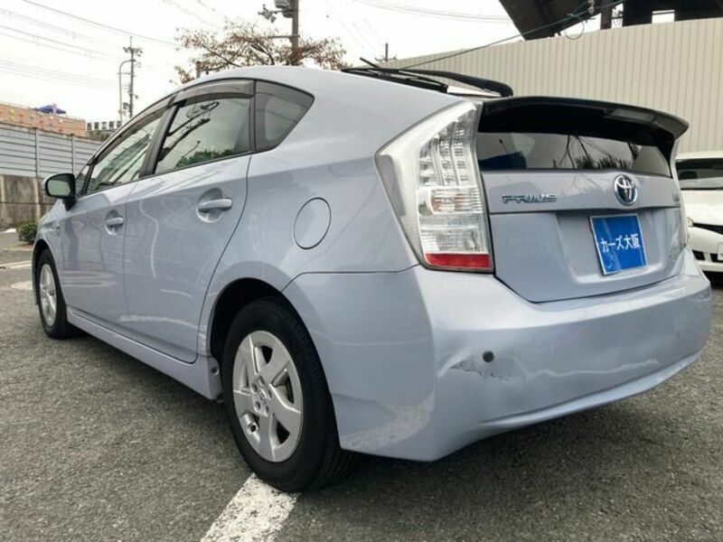 PRIUS-2