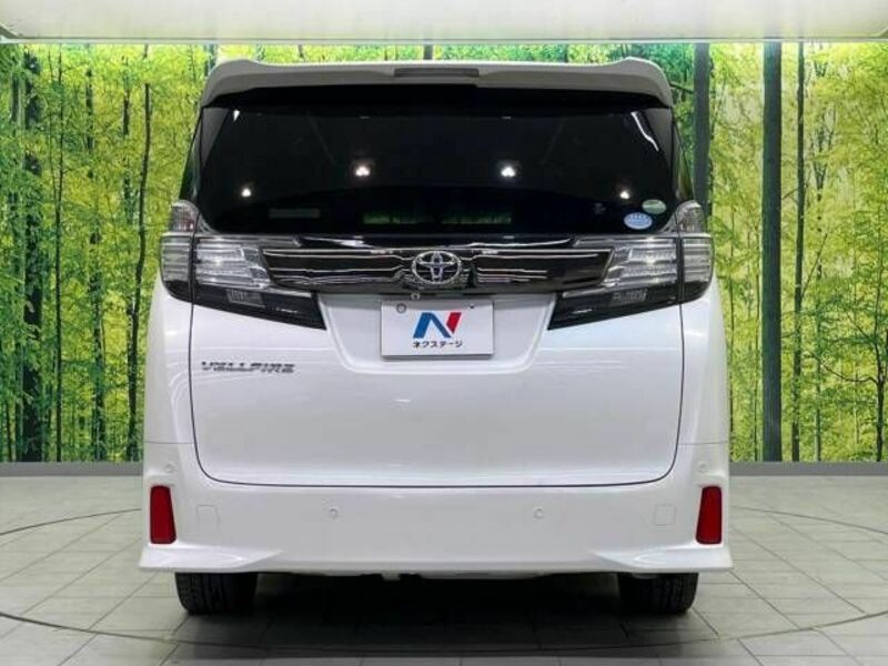 VELLFIRE-16