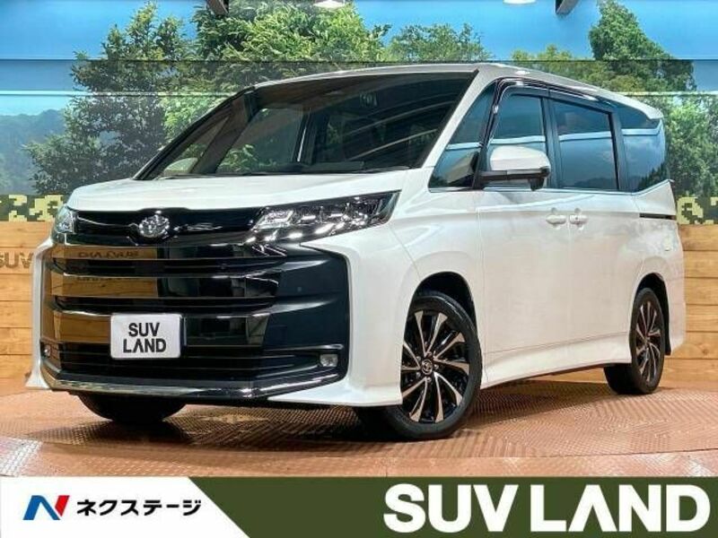 TOYOTA　NOAH