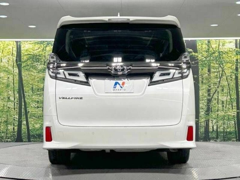 VELLFIRE-16