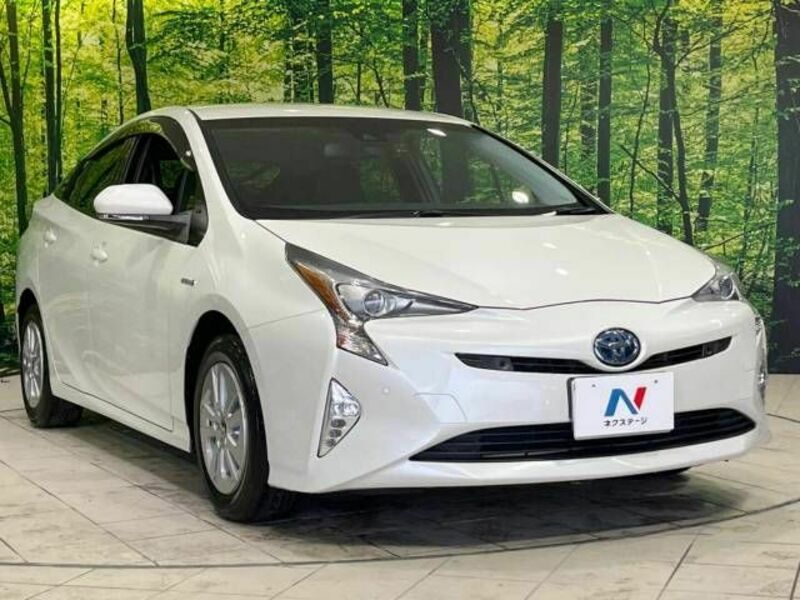 PRIUS-16