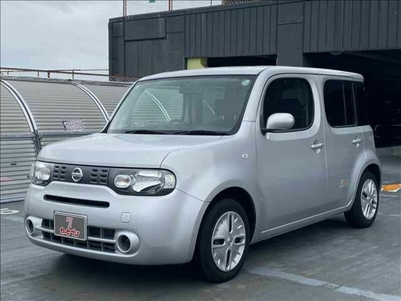 NISSAN　CUBE