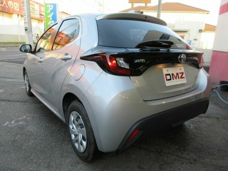 YARIS-4