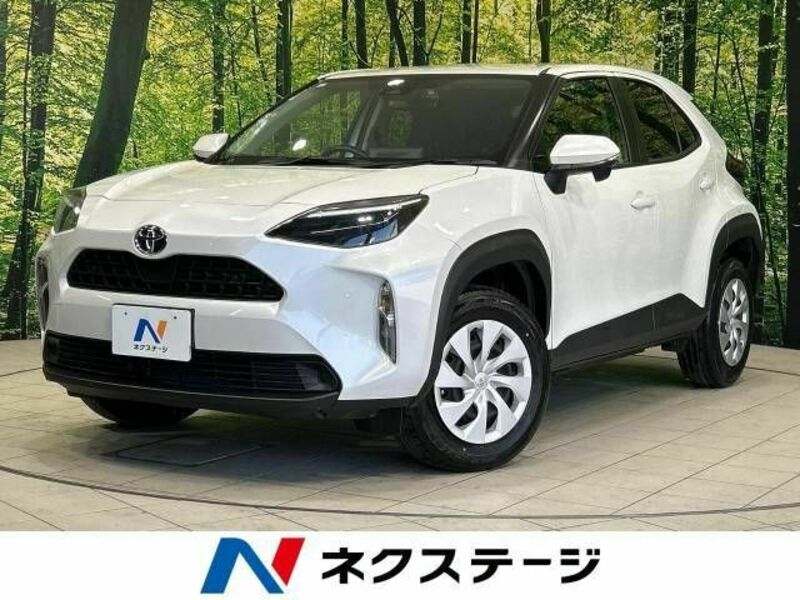 TOYOTA　YARIS CROSS