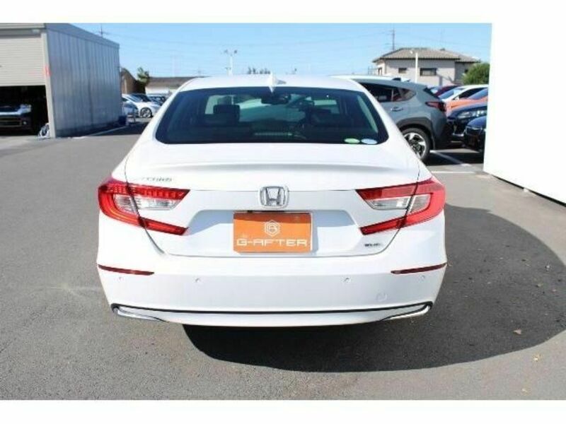 ACCORD HYBRID-8