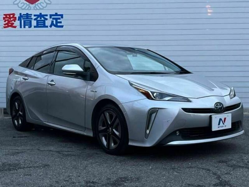 PRIUS-16