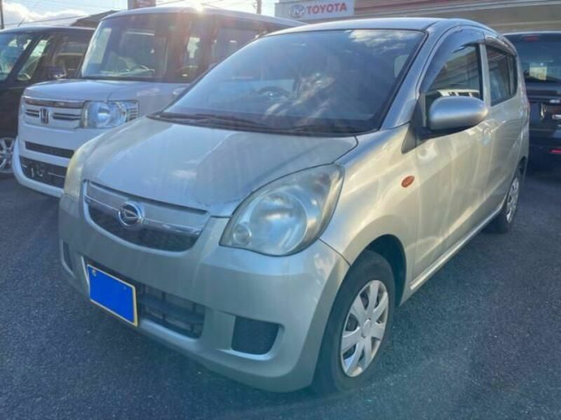 DAIHATSU　MIRA