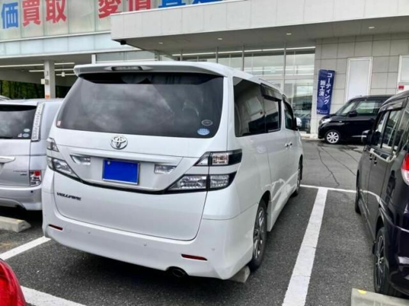 VELLFIRE-2