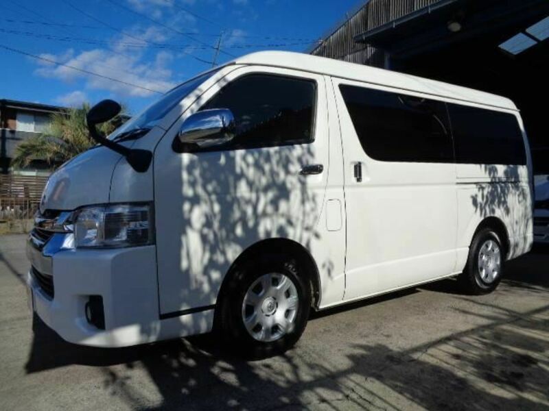 HIACE VAN-3