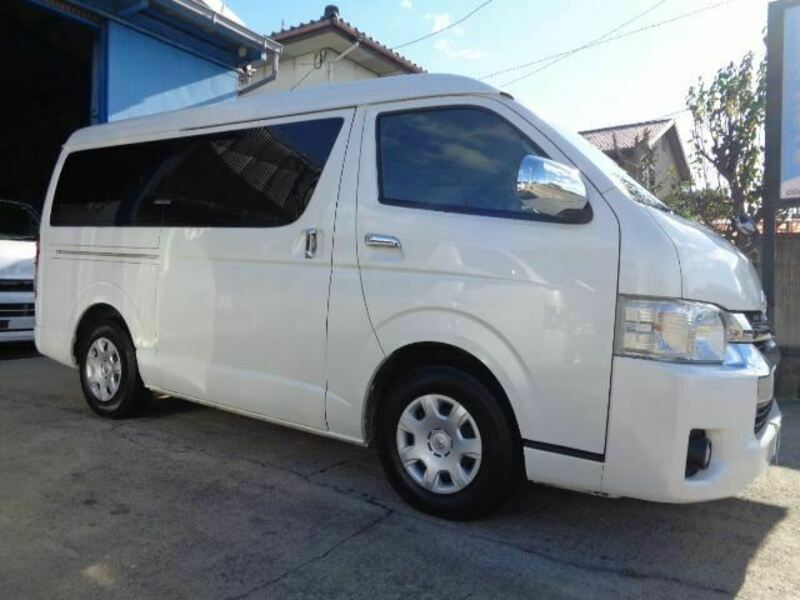 HIACE VAN-4