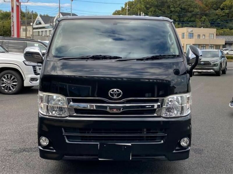 HIACE VAN-1