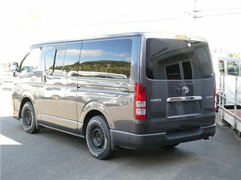 HIACE VAN-32