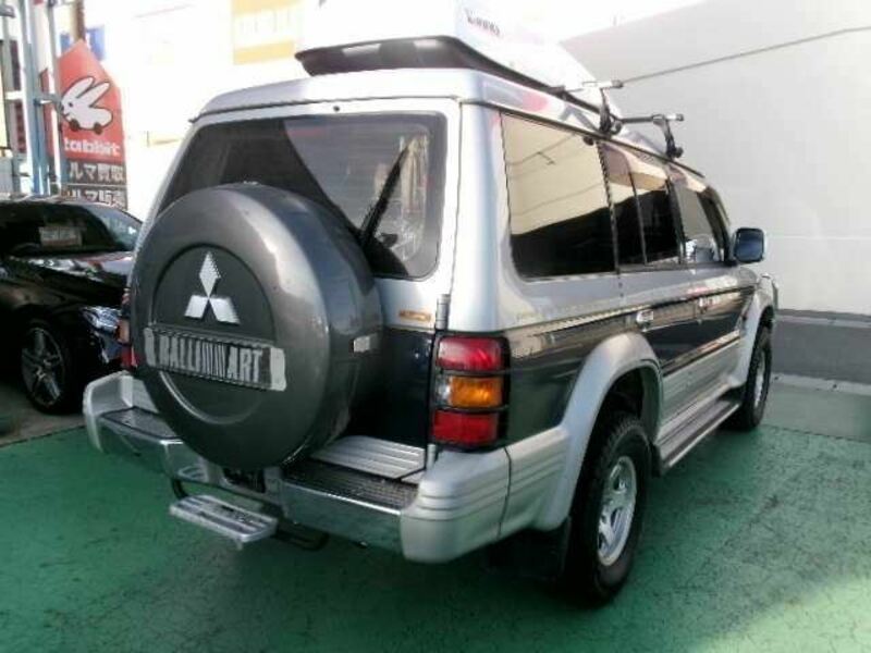 PAJERO-3