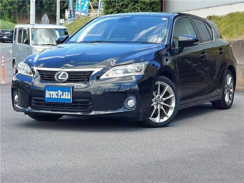 LEXUS　CT