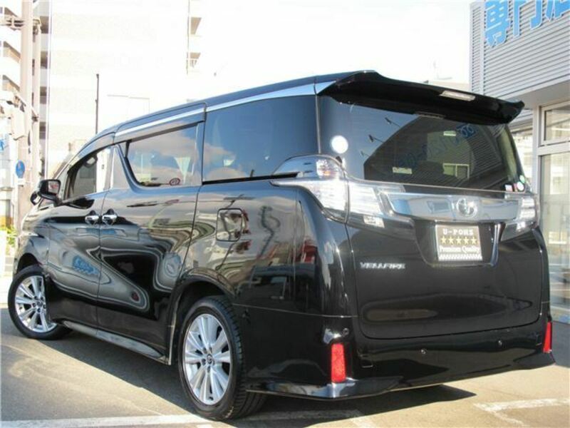 VELLFIRE-6