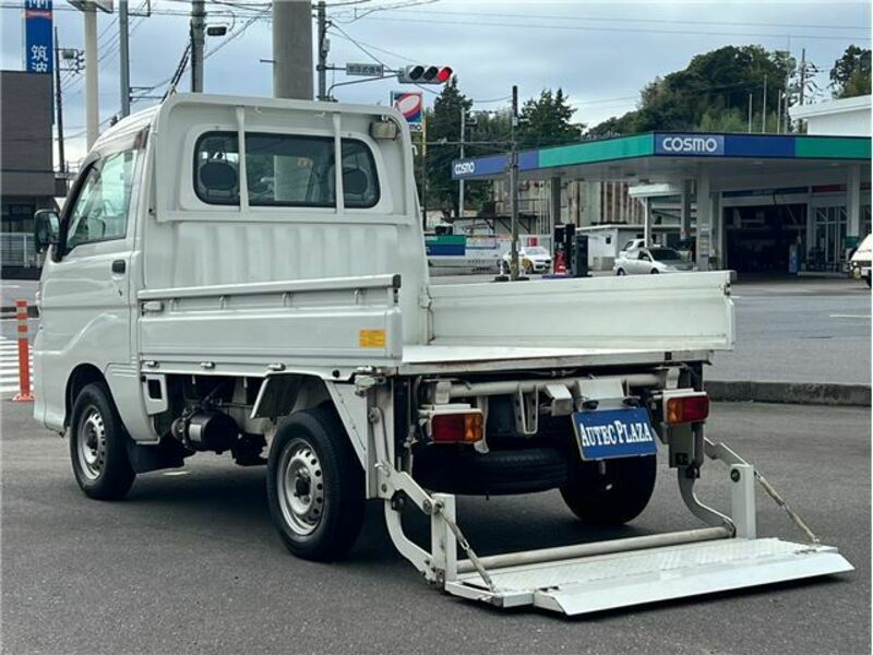 DAIHATSU　HIJET TRUCK