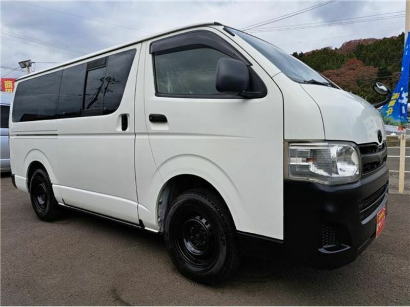 HIACE VAN-16