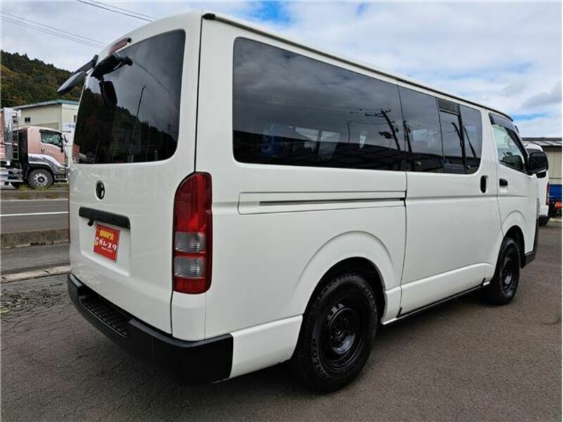 HIACE VAN-18