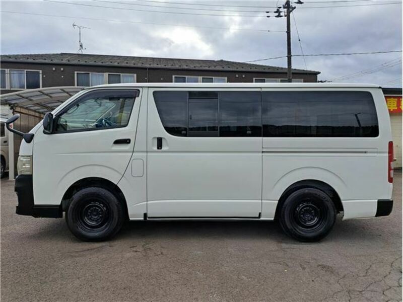 HIACE VAN-23