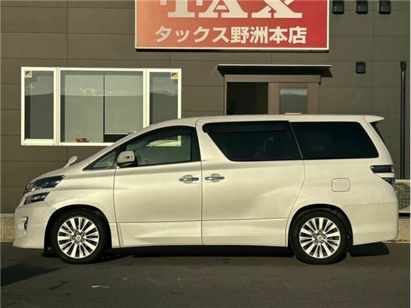 VELLFIRE-26