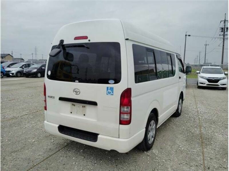 HIACE VAN-3