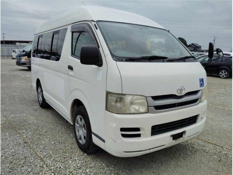 HIACE VAN-4