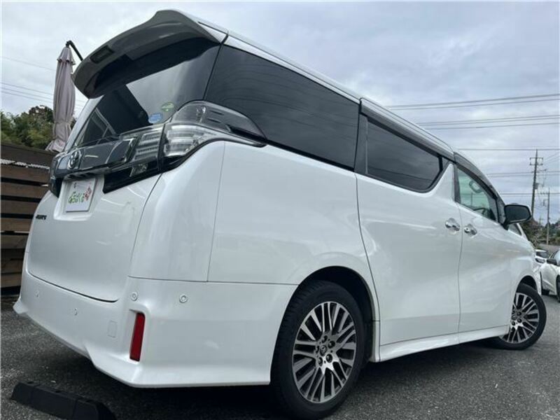 VELLFIRE-4