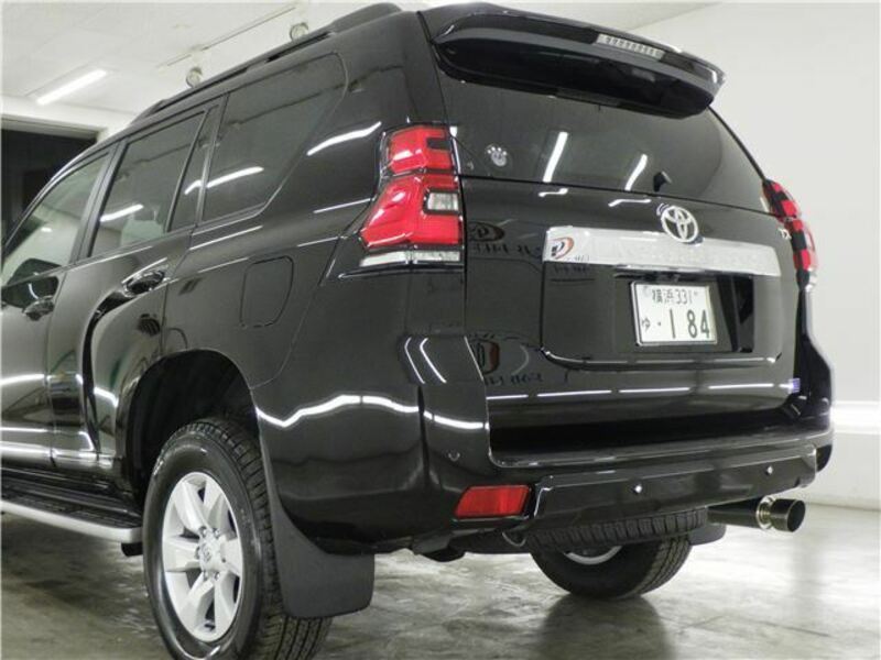 LAND CRUISER PRADO-15