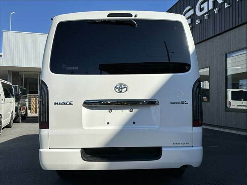 HIACE VAN-2