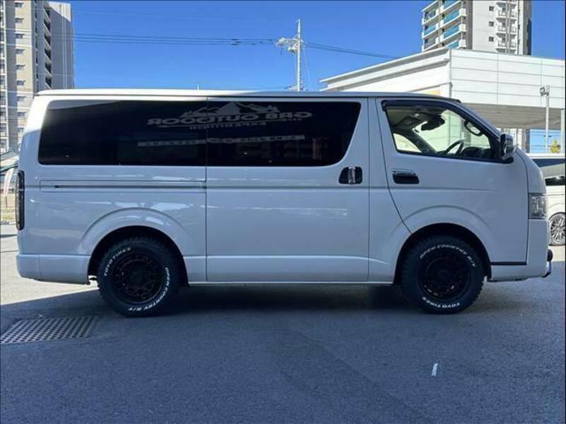 HIACE VAN-10