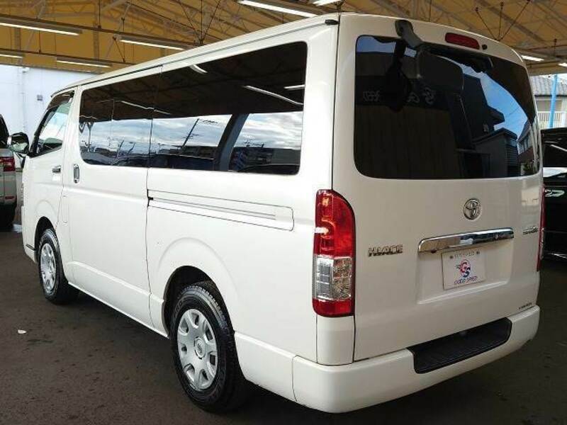 HIACE VAN-14