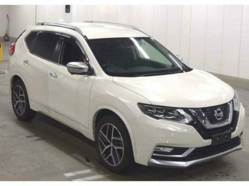 X-TRAIL-0