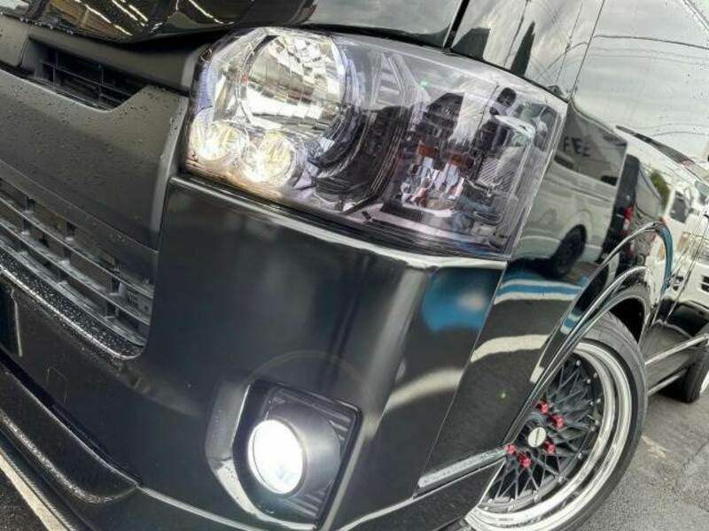 HIACE VAN-9