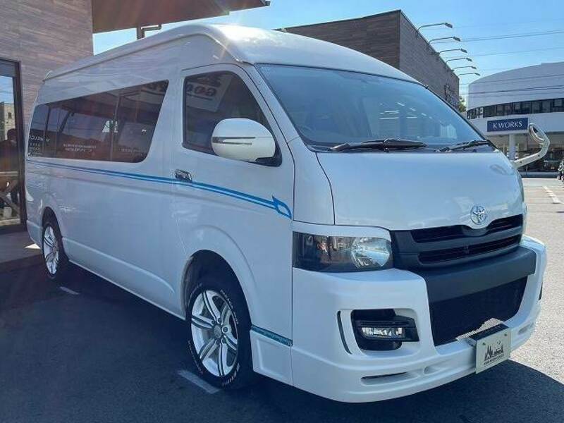 HIACE VAN-14