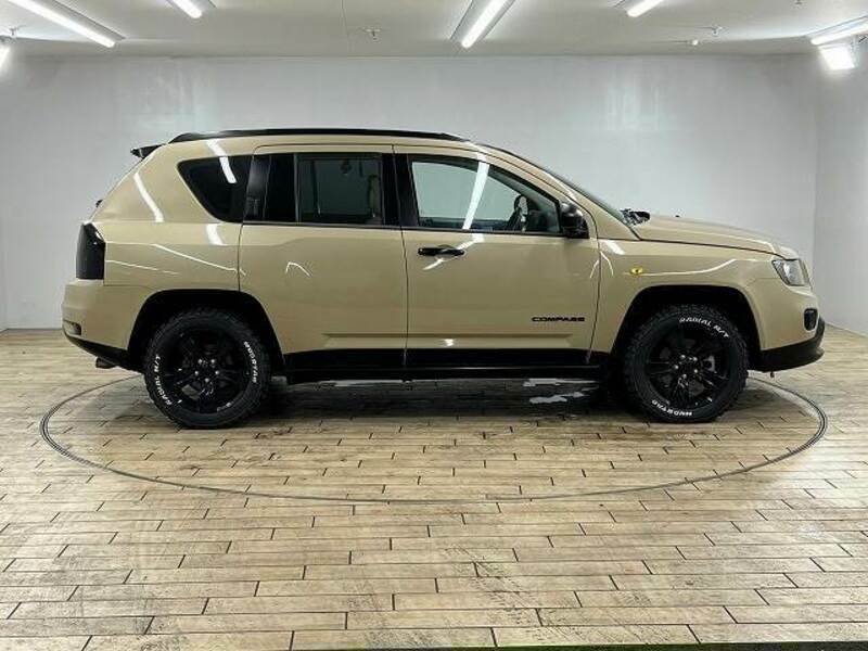 JEEP COMPASS-15