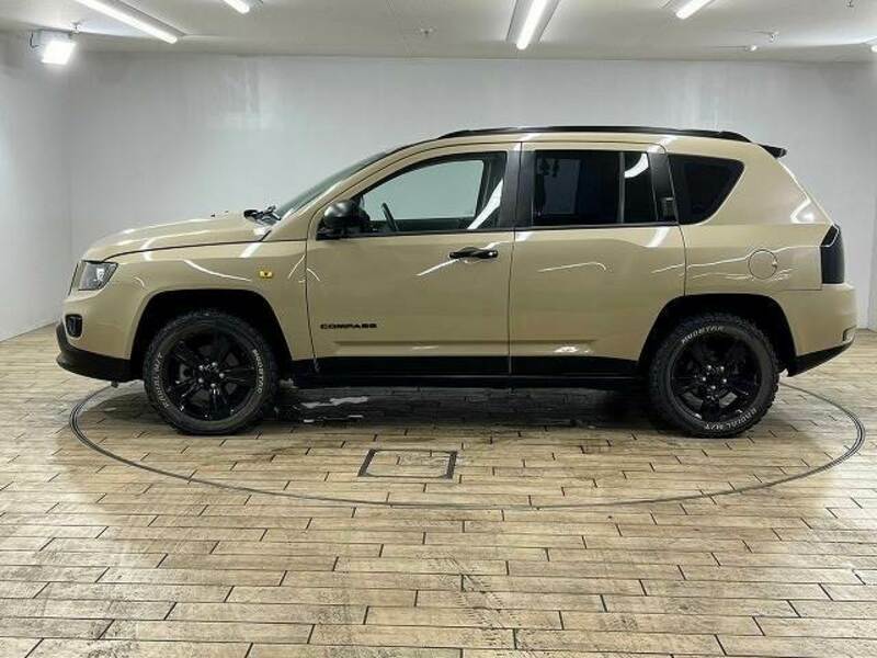 JEEP COMPASS-16