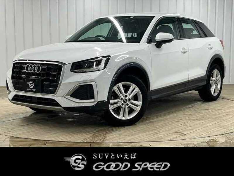 AUDI　Q2