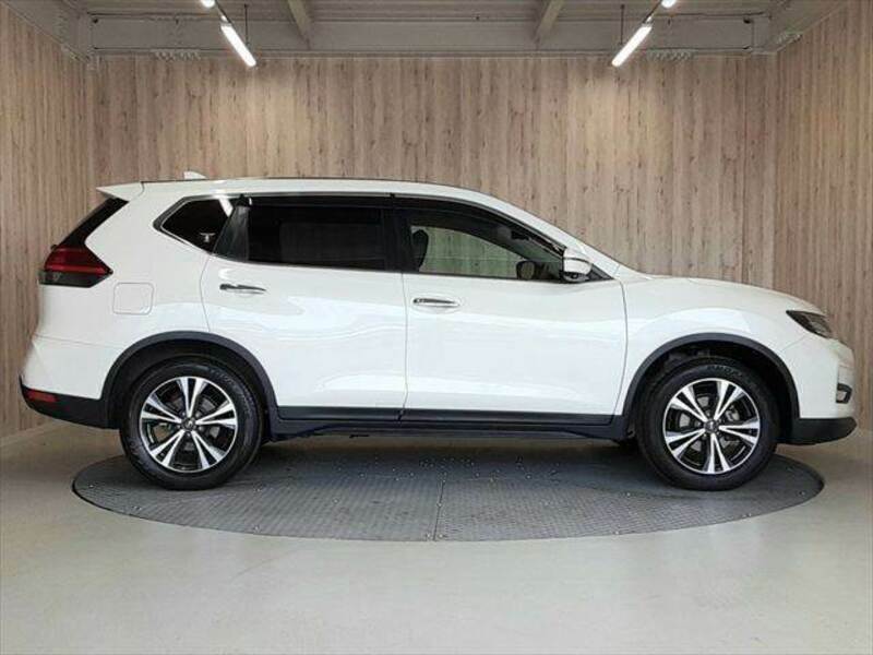 X-TRAIL-15