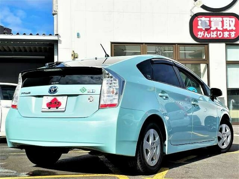 PRIUS-2