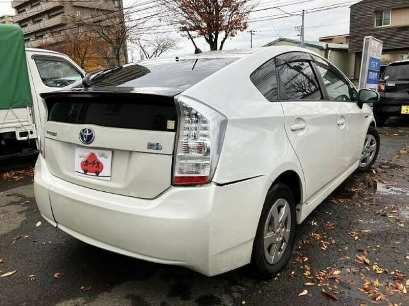 PRIUS-2