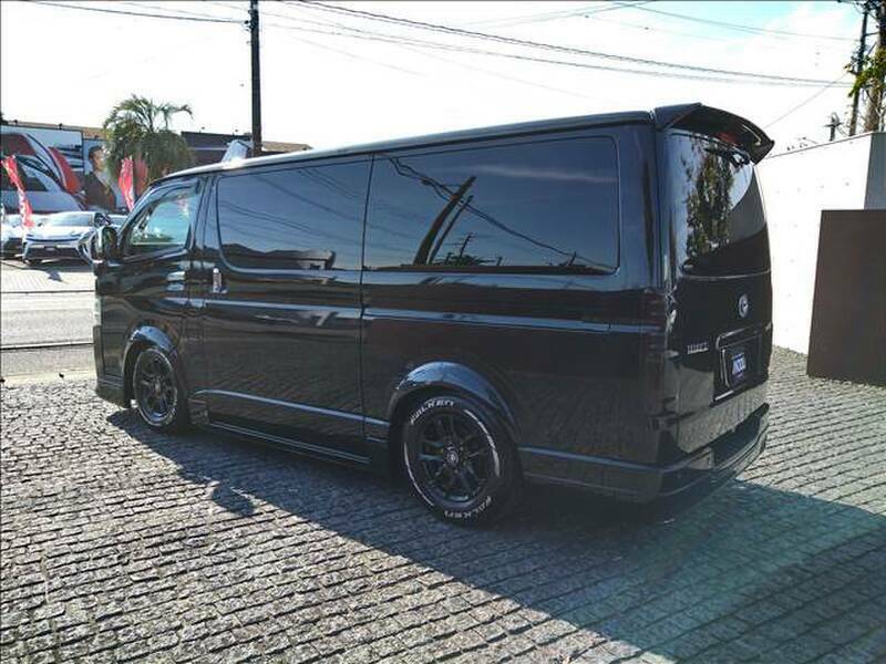 HIACE-1