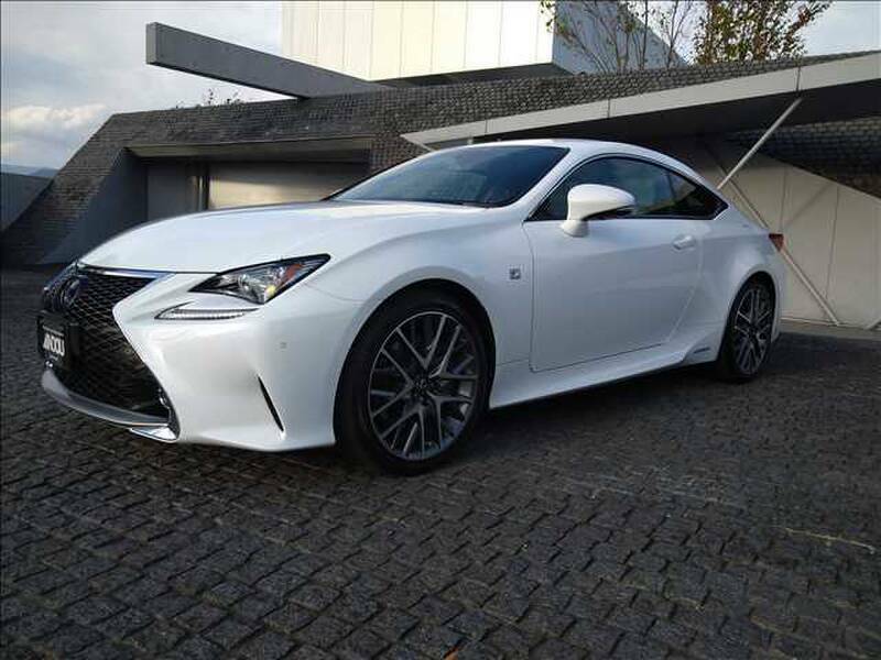 LEXUS　RC