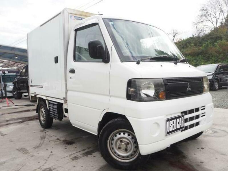 MITSUBISHI　MINICAB TRUCK