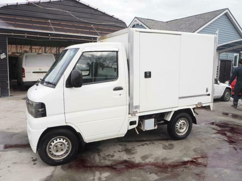 MINICAB TRUCK-12